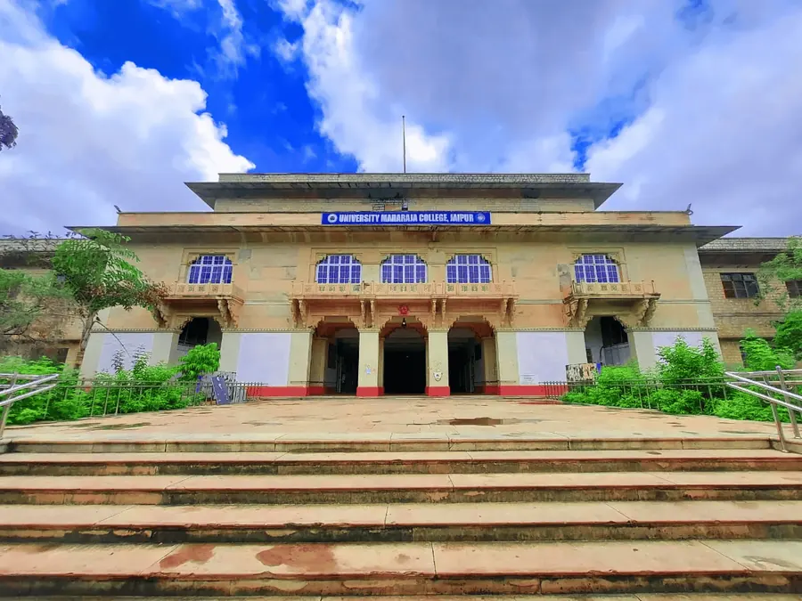 Historic Maharaja College